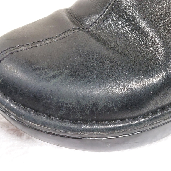 Ariat Westlake Size 8.5 Leather Black Studded Stitched Flowers Clogs 15111 Shoes - Picture 8 of 8